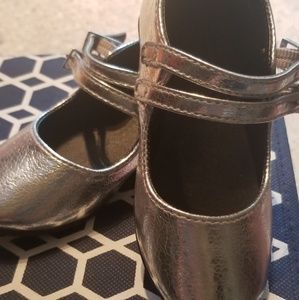 Toddler girl shoes